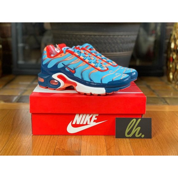 Size 4.5y Nike Air Max Plus "Swoosh Chain" - Picture 4 of 5